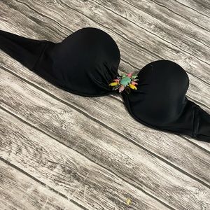 Strapless bathing suit top